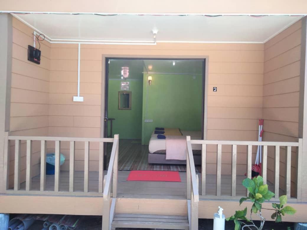Oceanboys Inn Kampong Pasir Panjang  Kültér fotó